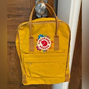 Fjallraven Kanken Everyday Outdoor Back Pack Embroidered
